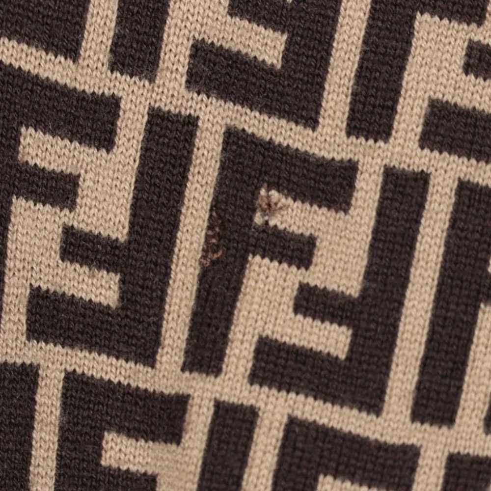Fendi FF Logo Reversible Wool Intarsia Knit Scarf - Picture 6 of 8
